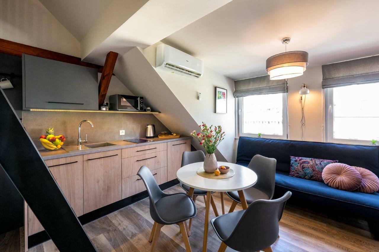 Apartamenty วรอตซวาฟ ภายนอก รูปภาพ